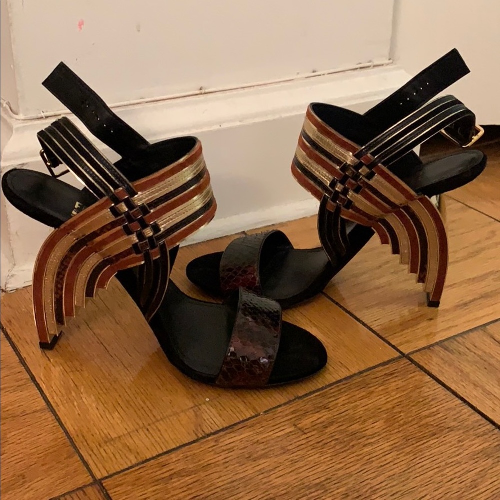 SALVATORE FERRAGAMO | Lenny Stilettos